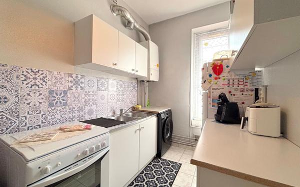 Appartement à vendre    2 pièces •  Corbeil-Essonnes