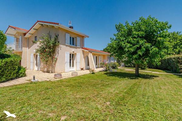Maison à vendre 401 324 € Artigues-près-Bordeaux 8 p 177 m² DPE C