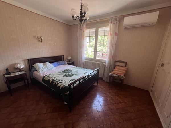 Sausset-les-Pins (13960) Rare à la vente ! Maison traditionnelle avec 3 habitations à Sausset-les-Pins