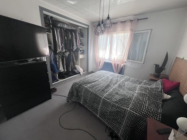 Sausset-les-Pins (13960) Rare à la vente ! Maison traditionnelle avec 3 habitations à Sausset-les-Pins