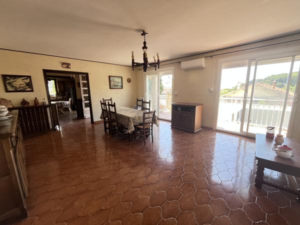 Sausset-les-Pins (13960) Rare à la vente ! Maison traditionnelle avec 3 habitations à Sausset-les-Pins