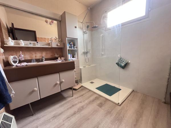 Sausset-les-Pins (13960) Rare à la vente ! Maison traditionnelle avec 3 habitations à Sausset-les-Pins