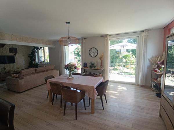 Maison 4 chambres avec très beau jardin, terrasses