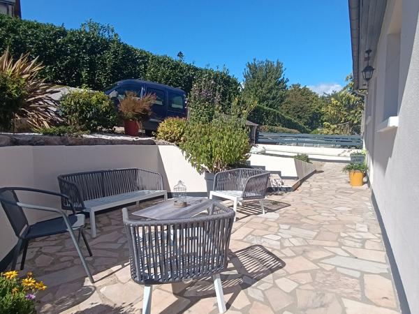 Maison 4 chambres avec très beau jardin, terrasses