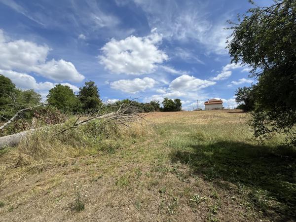 Terrain constructible 4091m²