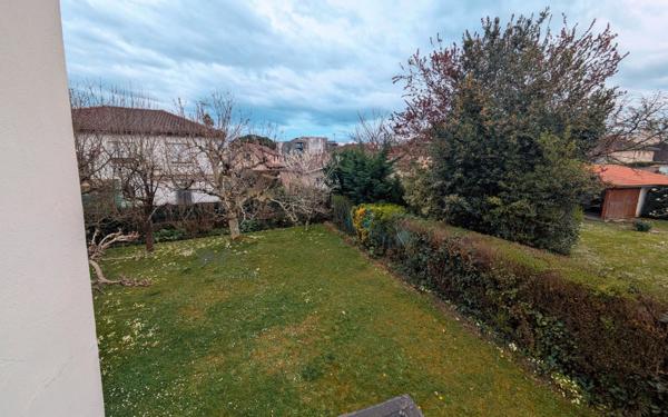 Maison à vendre    5 pièces •  Pau