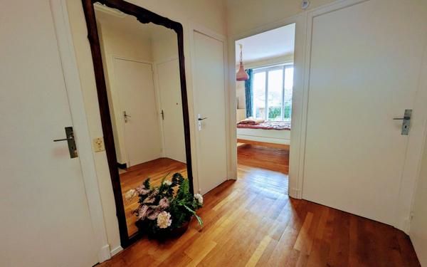 Maison à vendre    5 pièces •  Pau