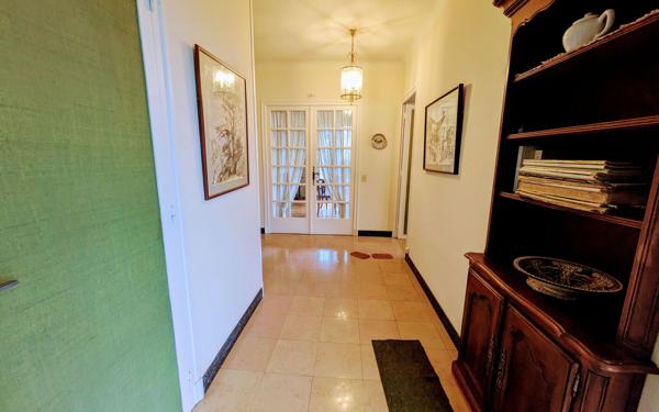 Maison à vendre    5 pièces •  Pau