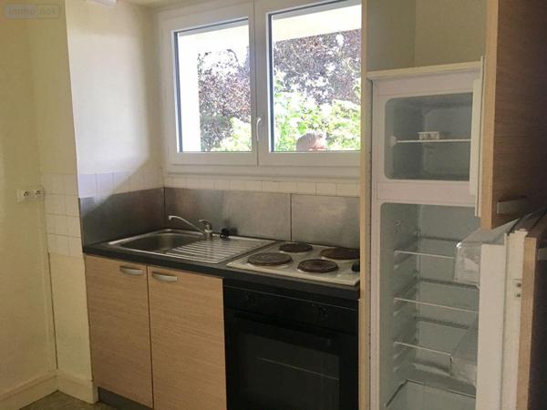 Appartement à louer à Rennes en Ille-et-Vilaine (35000), ref : 641   
Sainte-Thérèse