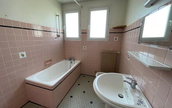 Maison à vendre    4 pièces • 80,50 m2 Cassen