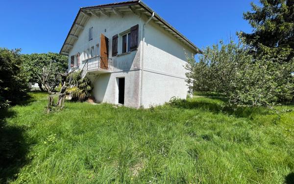 Maison à vendre    4 pièces • 80,50 m2 Cassen