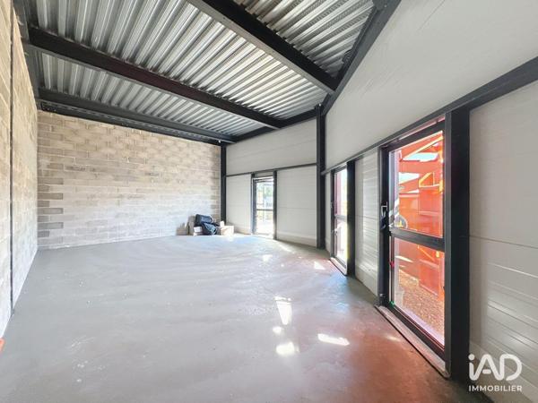 Location bureaux 26 m² Saint-Pierre-du-Perray