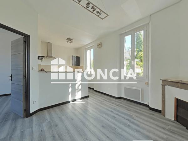 Location Appartement 2 pièces 41.46 m² - 89 AVENUE DU PRE FAUCHIER Toulon 83200