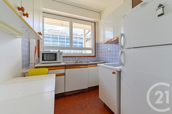 Appartement F2 à vendre  2 pièces - 47,75 m 2   PARIS  - 75012