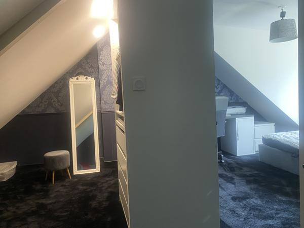 Maison rénovée/studio/piscine.