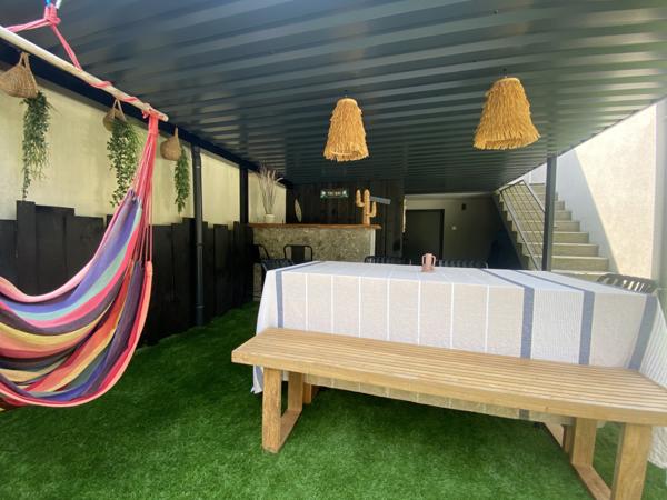 Maison rénovée/studio/piscine.