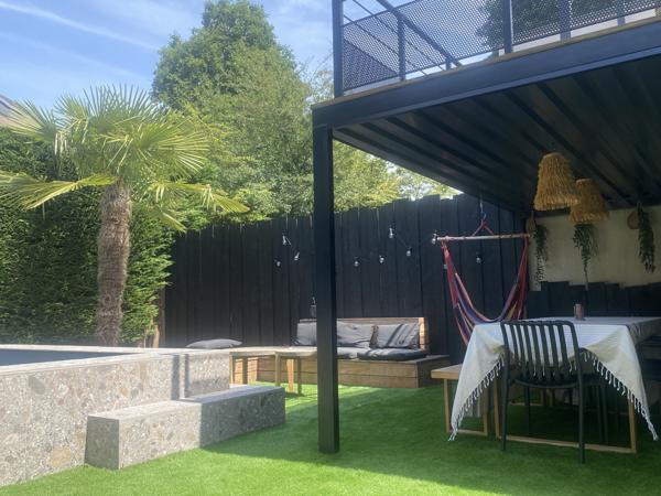 Maison rénovée/studio/piscine.