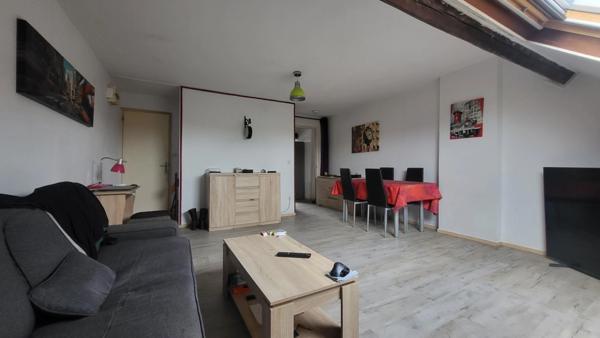 Immeuble de rapport à vendre – Saint-Amand-les-Eaux (59)