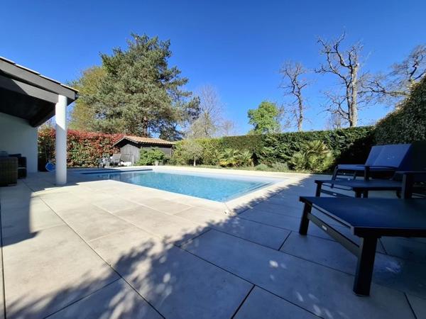 Maison à vendre |  Pessac |  5 pièces | 131 m²