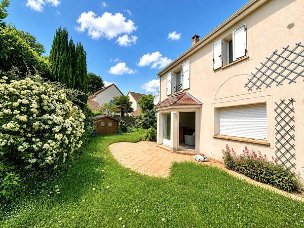 Luzarches proche centre, 4 chambres, garage