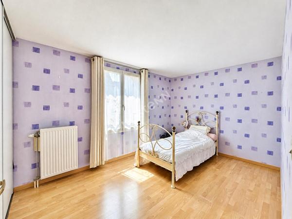 Luzarches proche centre, 4 chambres, garage