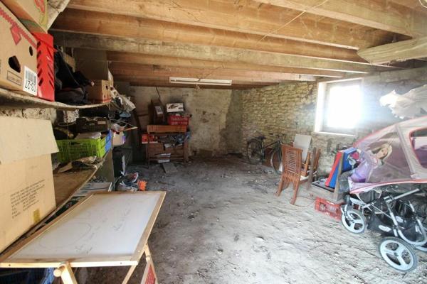 Maison à vendre    1 pièce •  Jouy-le-Châtel