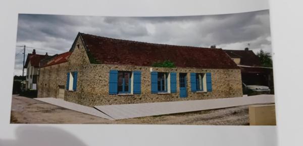 Maison à vendre    1 pièce •  Jouy-le-Châtel