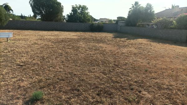 Sallèles-d'Aude (11590) terrain 1000 m2 viabilise