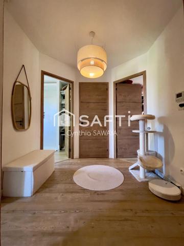 Superbe maison au calme sur belle parcelle avec piscine, garage, ateliers et dépendance T2