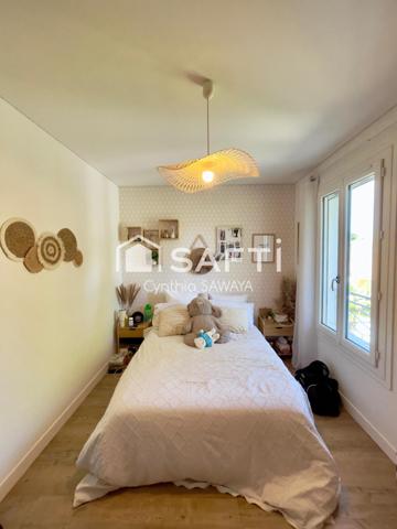 Superbe maison au calme sur belle parcelle avec piscine, garage, ateliers et dépendance T2