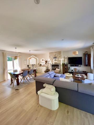 Superbe maison au calme sur belle parcelle avec piscine, garage, ateliers et dépendance T2