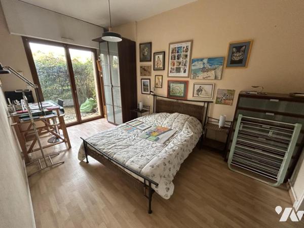 Appartement avec terrasse au bord de la Mayenne