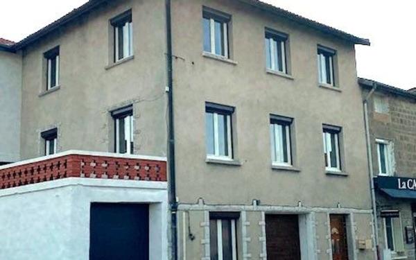 Maison à vendre    6 pièces • 144,80 m2 Saint-Priest-en-Jarez