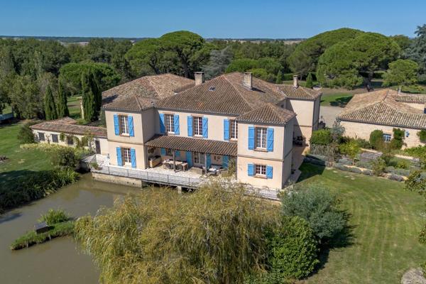 Magnifique domaine en Tarn-et-Garonne avec maison de maître, piscine chauffée et propriété équestre