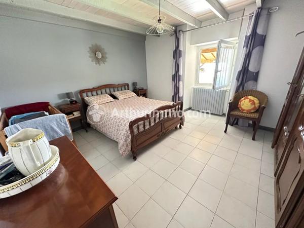 Vente Maison 5 pièces 135 m2 à Neuvic