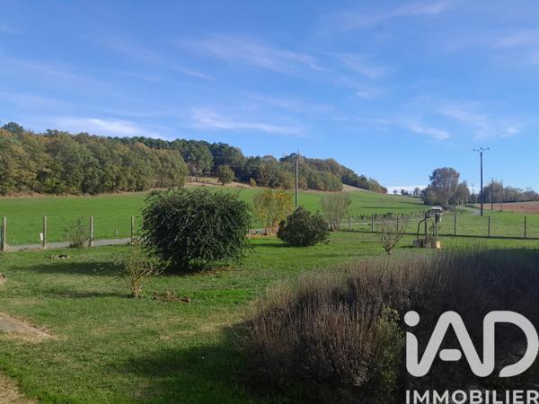 Maison à vendre 4 pièces 96 m² Saint Aulaye-Puymangou