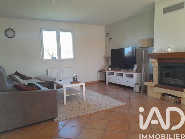 Maison à vendre 4 pièces 96 m² Saint Aulaye-Puymangou