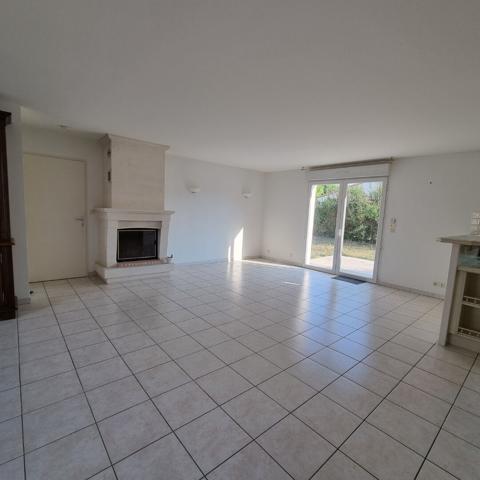 Maison plain-pied Magné 86 m2