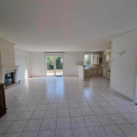 Maison plain-pied Magné 86 m2