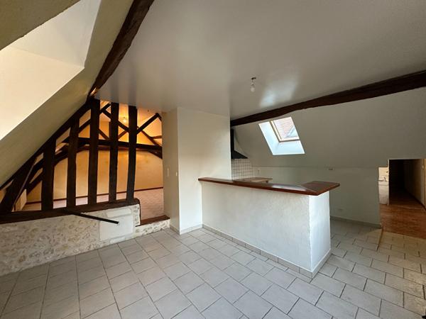 Apt T3 CENTRE VILLE AUXERRE