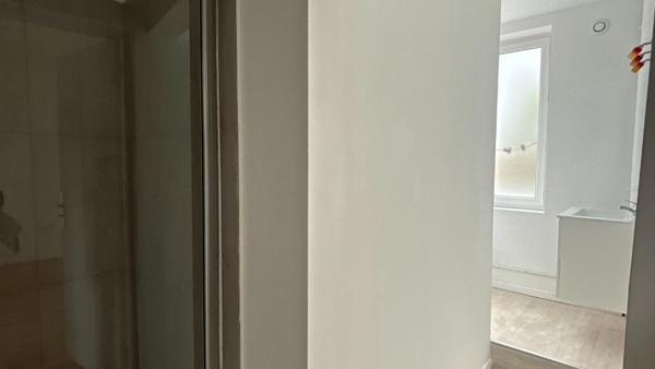 APPARTEMENT ENTIEREMENT REFAIT A NEUF CAUDEBEC-LES-ELBEUF