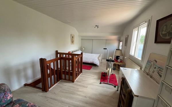 Maison à vendre    4 pièces •  Ambarès-et-Lagrave