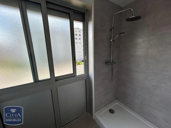 Appartement à louer 4 pièces 67.97m² Besançon (25000)