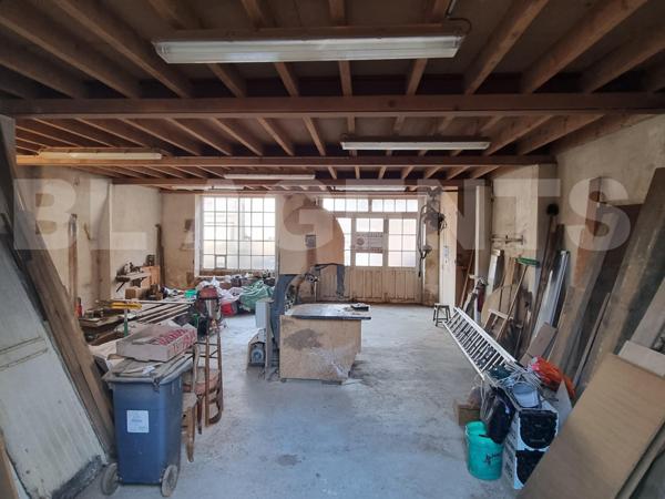 Local 79m², centre Bourg EPOISSES