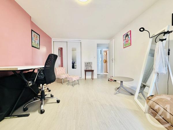 Appartement T5 à vendre  5 pièces - 129,62 m 2   LIMOGES  - 87