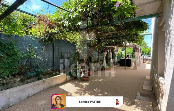 Maison familiale environ 150 m2, 6 pièces avec garage et piscine