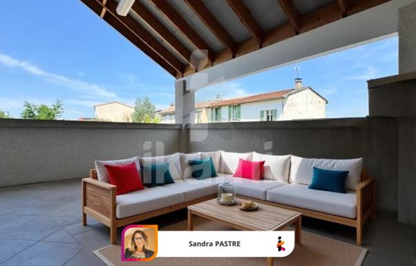 Maison familiale environ 150 m2, 6 pièces avec garage et piscine