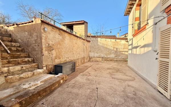 Maison à vendre    4 pièces •  Pontailler-sur-Saône