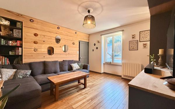 Maison à vendre    4 pièces •  Pontailler-sur-Saône