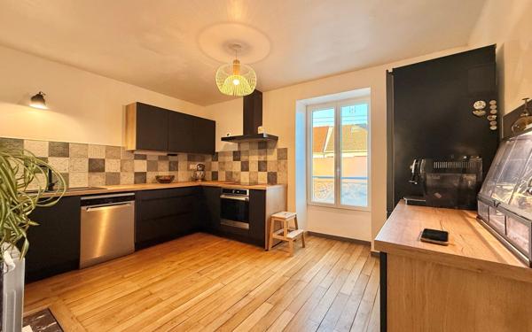 Maison à vendre    4 pièces •  Pontailler-sur-Saône